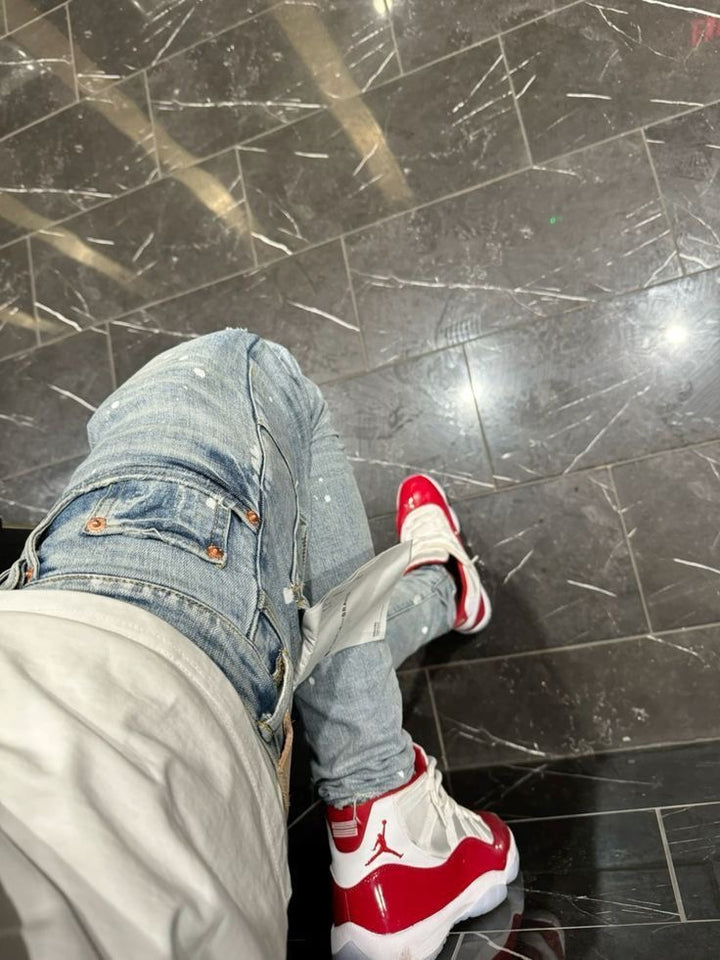 Air Jordan Iconic Sneakers