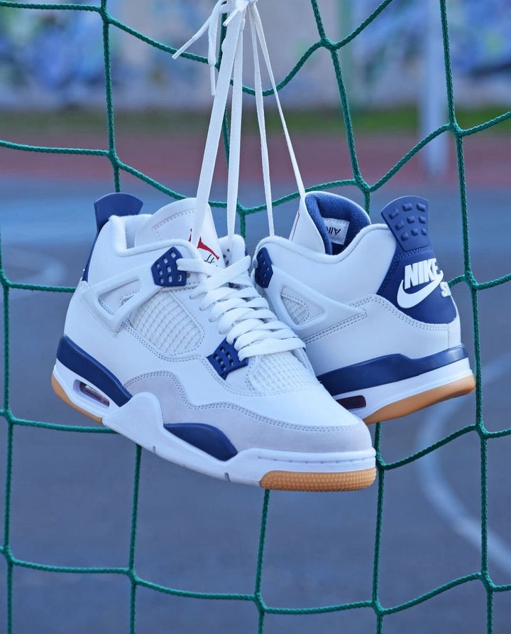 Air Jordan Retro 4