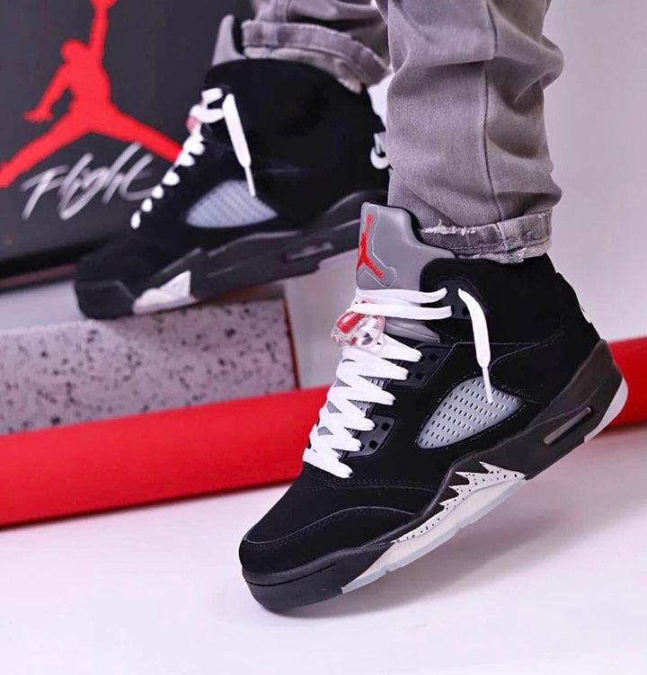 Air Jordan Retro 5