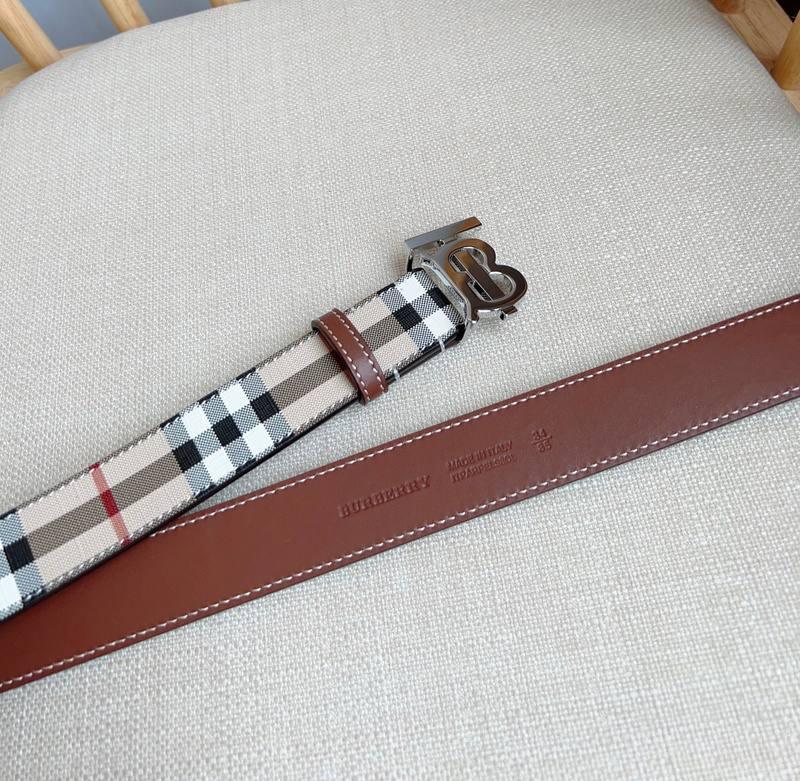 Burberry TB Belt E-Canvas & Leather Vintage Check Monogram Buckle - Timeless Luxury