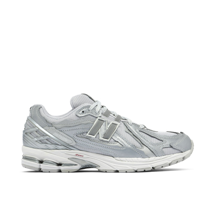NEW BALANCE 1906D PROTECTION PACK SILVER METALLIC