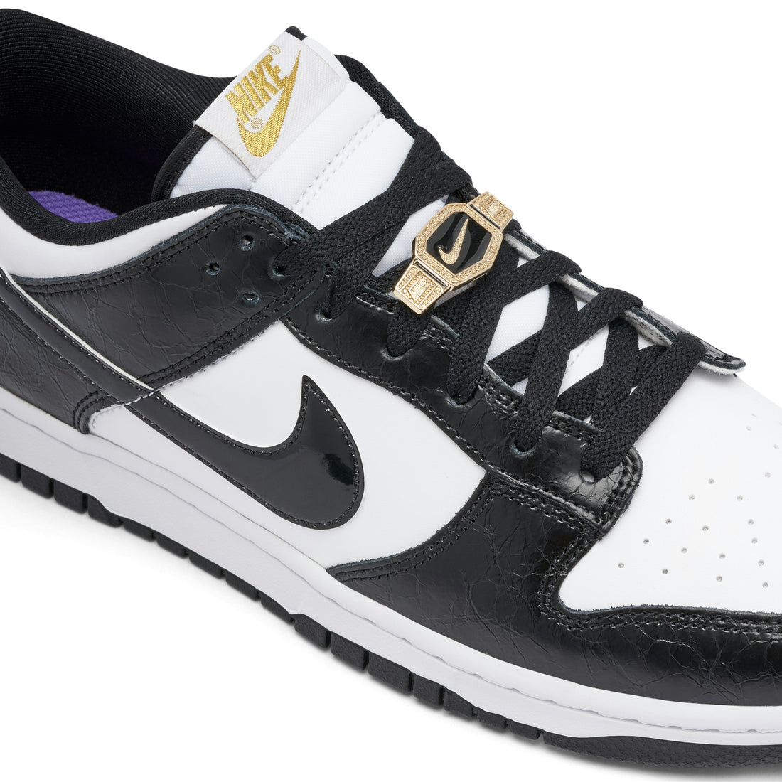 NIKE DUNK LOW PANDA WORLD CHAMP