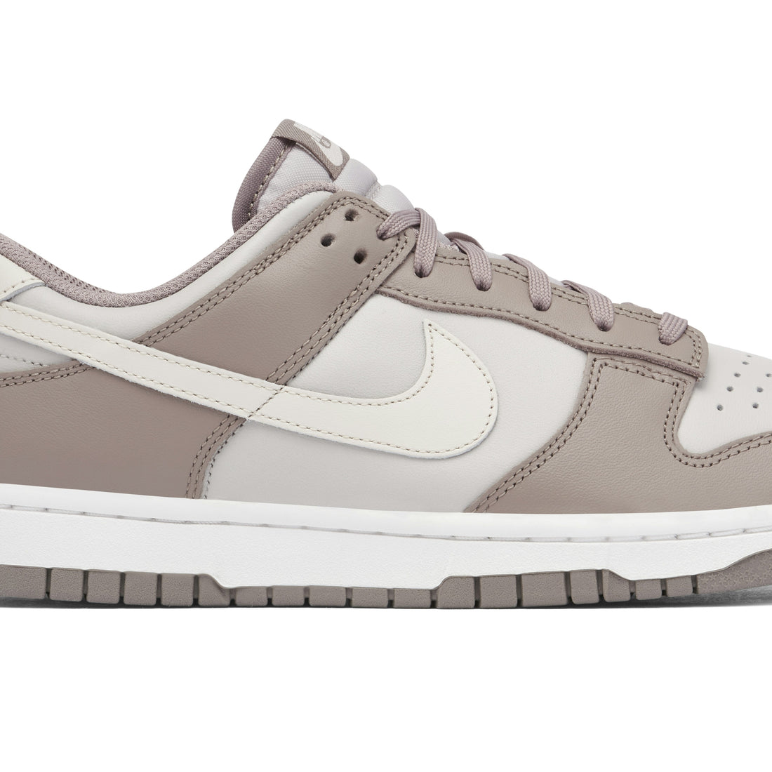 NIKE DUNK LOW BONE TAN