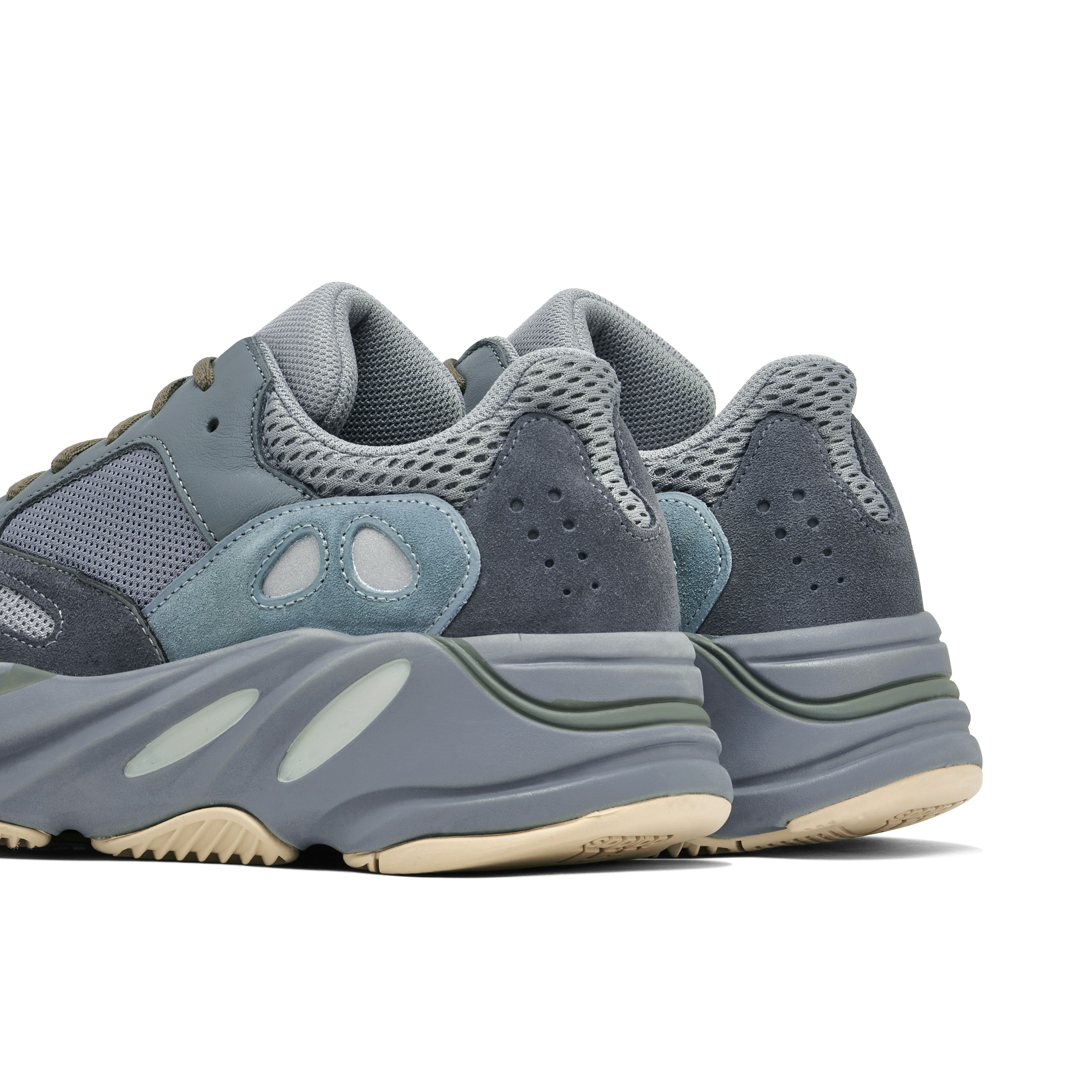 YEEZY BOOST 700 TEAL BLUE