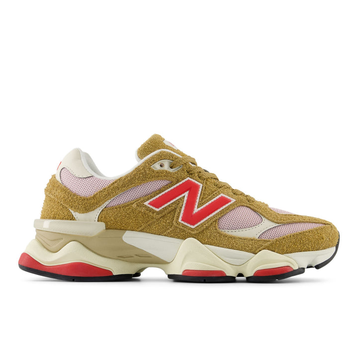 New Balance 9060 – Y2K Chunky Sneaker with ABZORB & SBS Cushioning